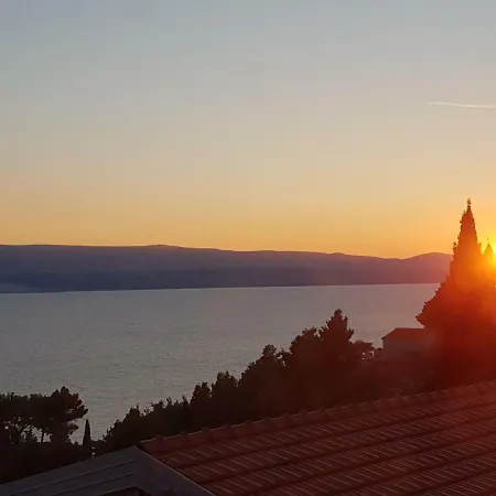 Waterview W Pool Apartman Mimice