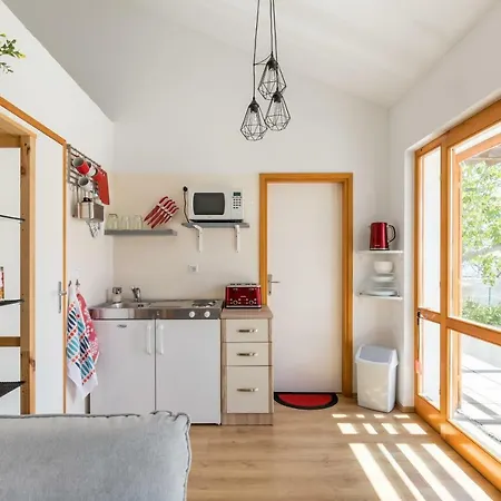 Waterview W Pool Apartman