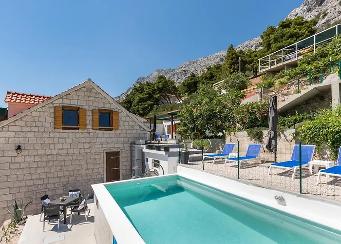 Waterview W Pool Apartment Mimice