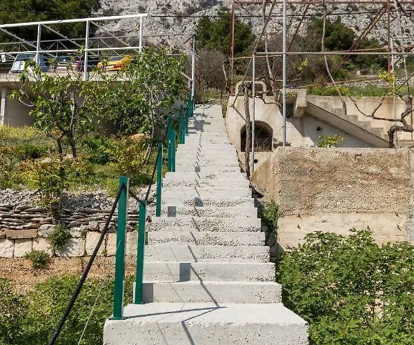 Waterview W Pool Apartment